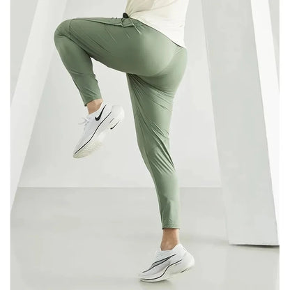 LANZZI Comfort Fit – Flexible Sporthose für Herren. 